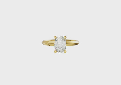 The Lune Oval Lab Diamond Ring